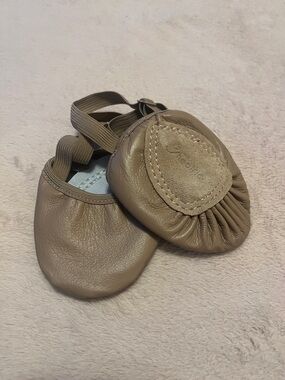 Bloch Kids Taupe Leather Ballet Slippers